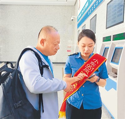 走进辽宁看高铁