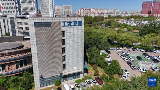 中国经济样本观察·企业样本篇丨工大卫星：脚踏实地逐梦浩瀚深空
